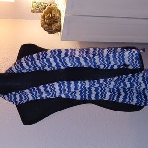NWT scarf